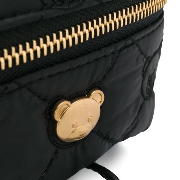 【モスキーノ】Teddy Quilted Backpack Mini偽物ブラックB76208208 